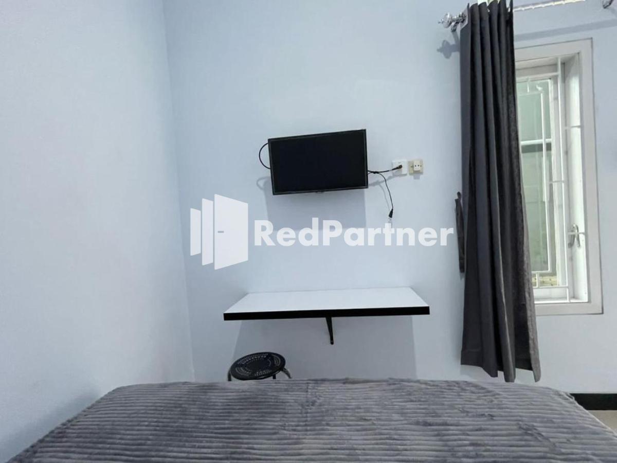 N3 Syariah Near Stasiun Tegal Mitra Reddoorz Hotell Exteriör bild